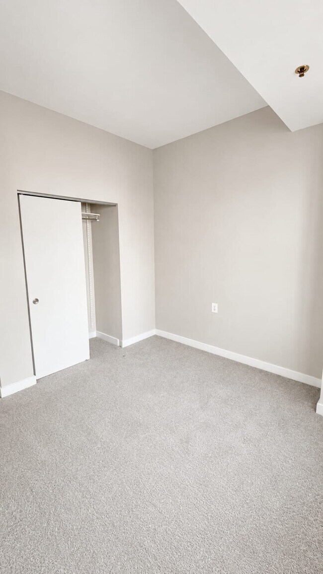Photo - 7500 Woodmont Ave Unit 217