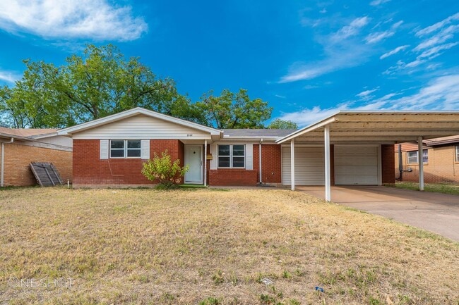 Photo - 3749 N 10th St