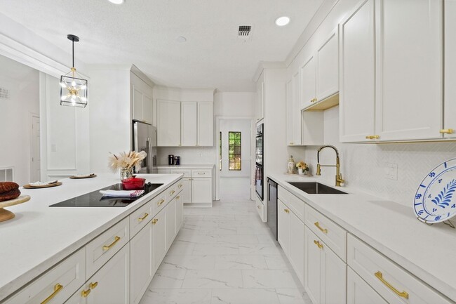 Photo - 1714 Plantation Dr