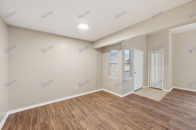 Photo - 431 Weaver St