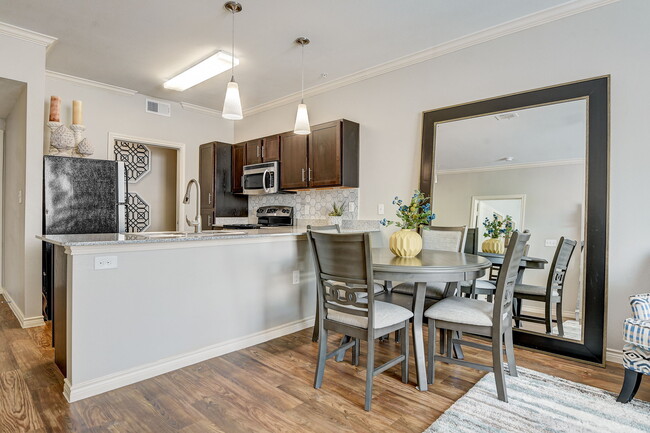 Photo - Heritage Village Residences