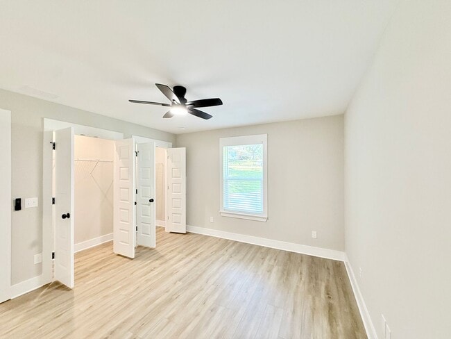 Photo - Stylish 3-Bedroom Home