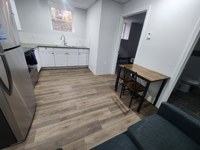 Photo - 151 S Main St Unit B5