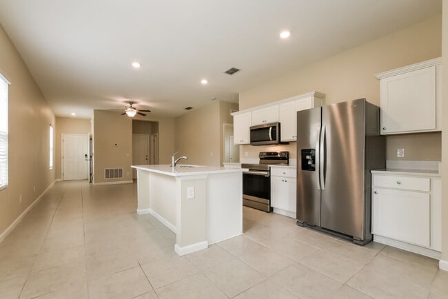 Photo - 2704 Island Walk Dr