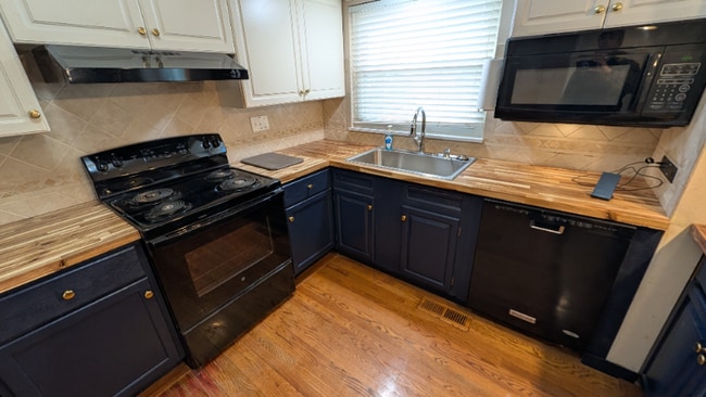 Photo - 809 Delhurst Dr