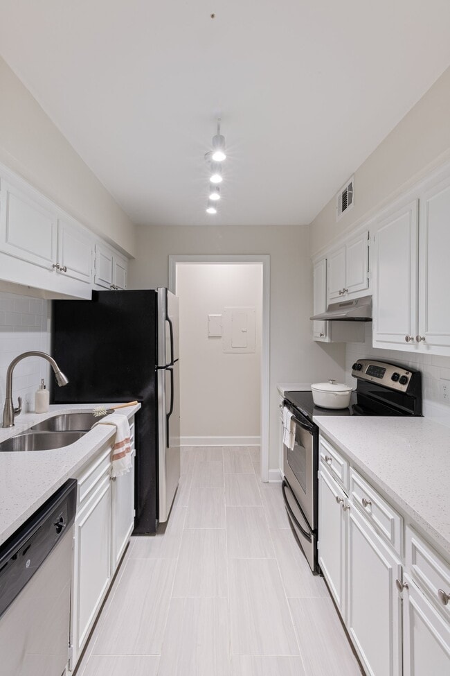 Westwood II Apartments