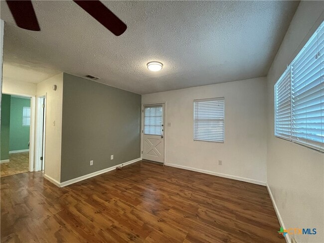 Photo - 2238 Deer Run Pass