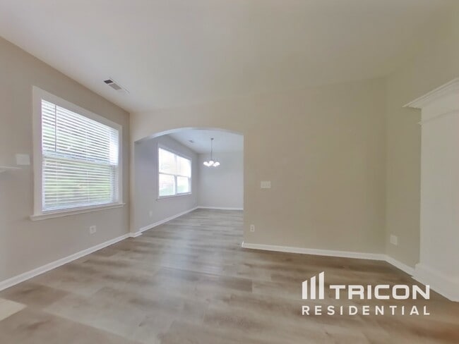 Photo - 9106 Valleyview Ct