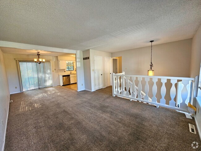 Building Photo - 10904 Mckinley Dr Rental