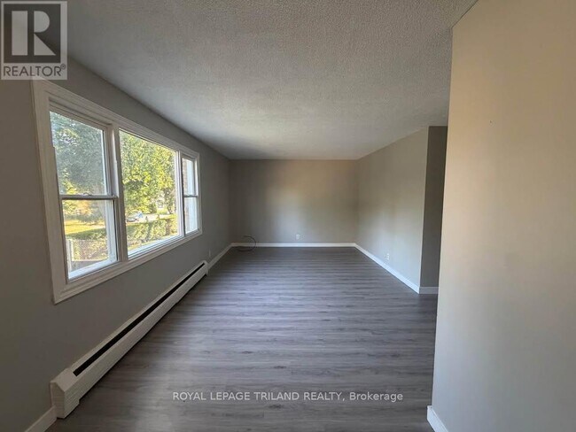 Photo - 1566 Allen Pl Unit 1