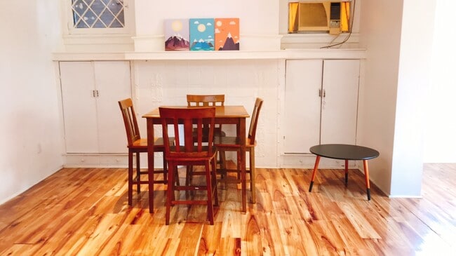 Photo - 5818 Hobart St Unit APT 1