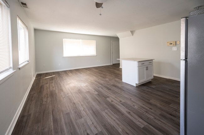 Timbercove Apartments and Townhomes