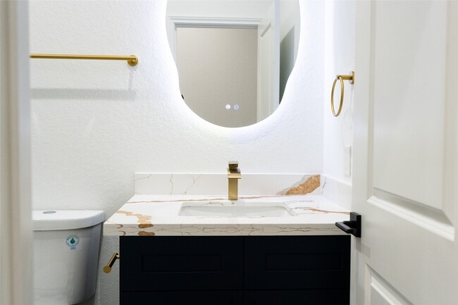 Photo - 5018 Dieppe St