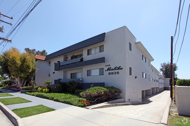 Photo - Malibu Apartments