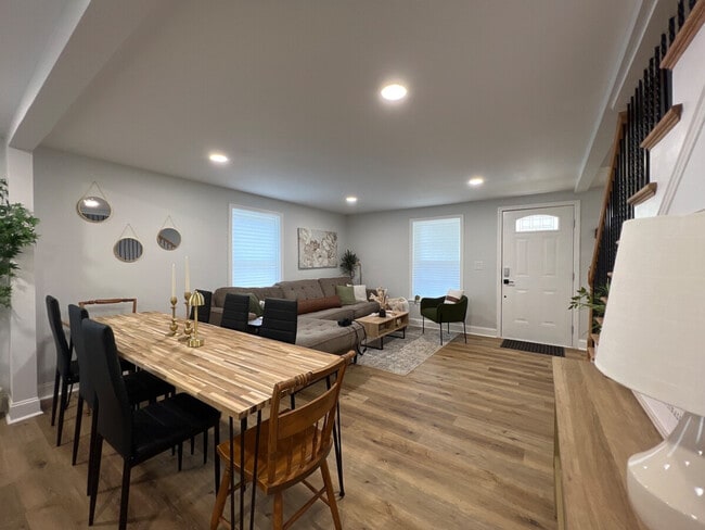 Photo - 24 Seth St Unidad ID1234793P