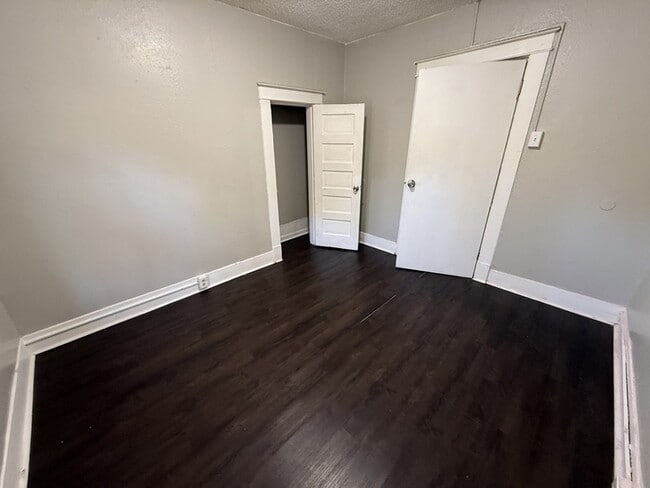 Photo - 728 N Holmes St