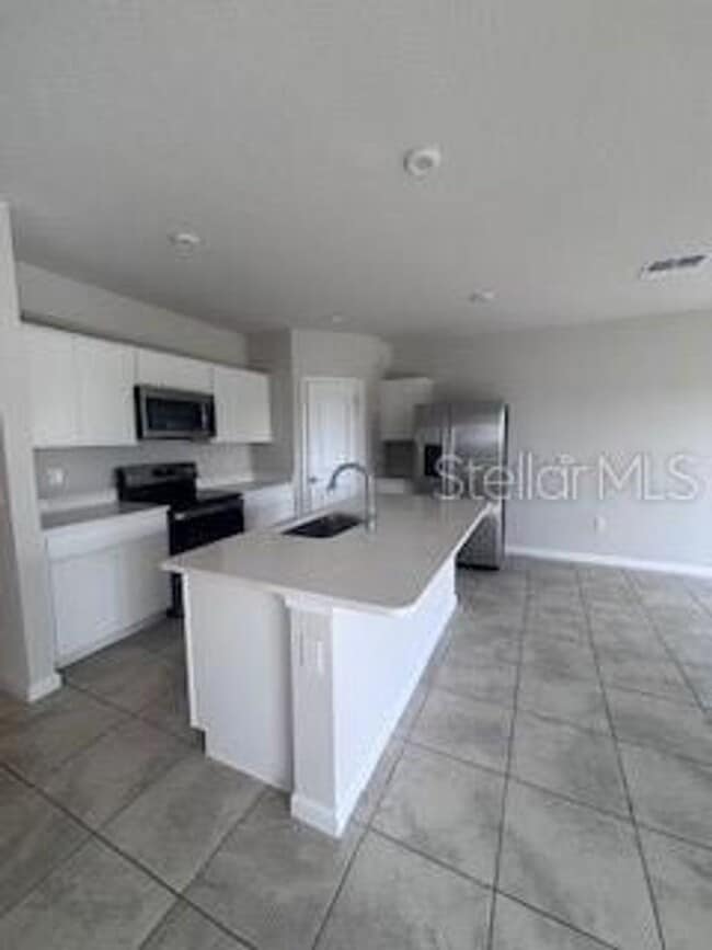 Photo - Haines City Charmer