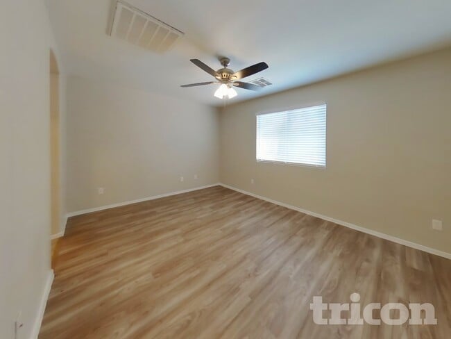 Photo - 1627 W Prospector Way