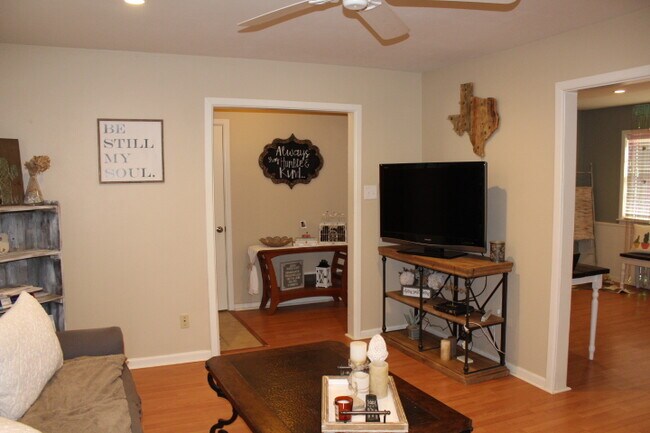 Photo - 4409 27th St