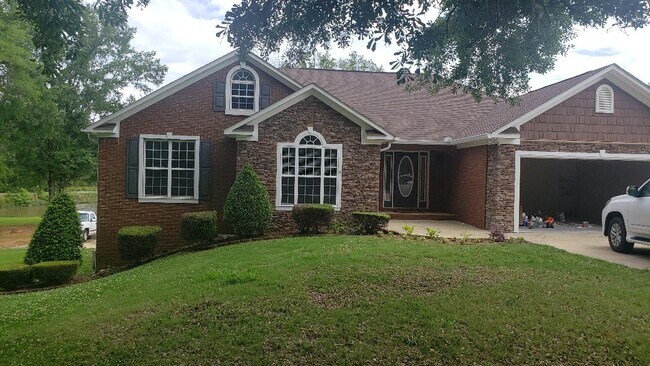 Photo - 350 Swindall Cir