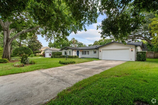 Building Photo - Renovated Winter Park 32789 Home for Lease