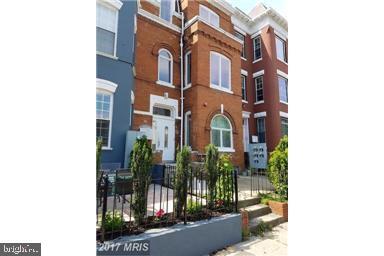 Building Photo - 32 Q St NE Unit B Rental