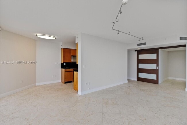Photo - 18671 Collins Ave Unit 1702