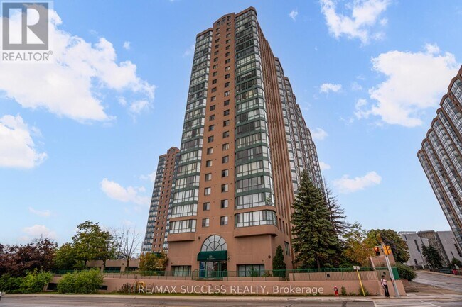 Photo - 145 Hillcrest Ave Unité 713
