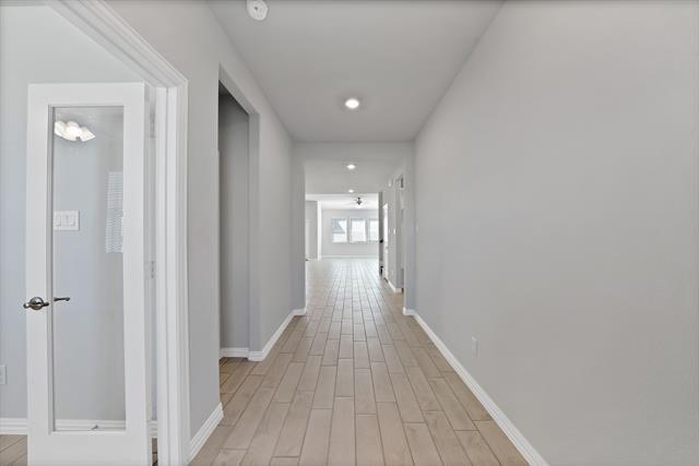 Photo - 860 Jacquelyn Dr