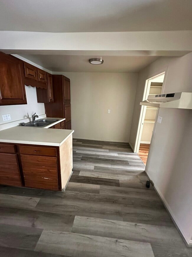 Photo - 2 W Big Spring Ave Unit 2