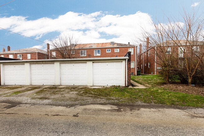 Photo - 1660 Elmwood Ave