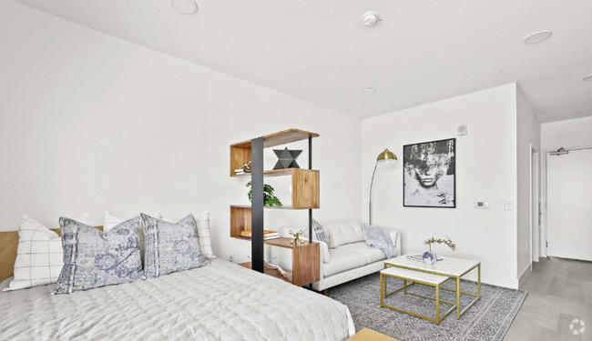 Building Photo - 9511 E 23rd Ave Unit 305W Rental