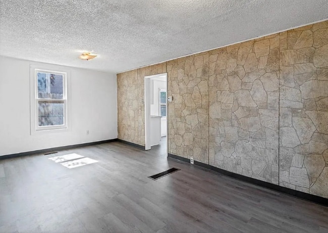 Photo - 1509 Cypress St