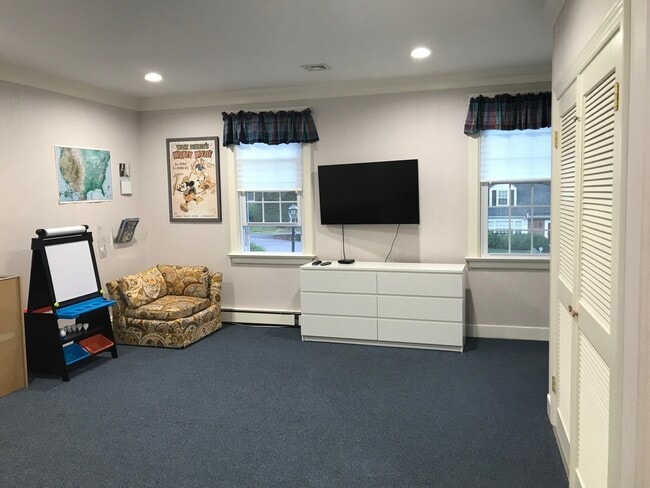 Photo - Renovated Colonial in Bon Air