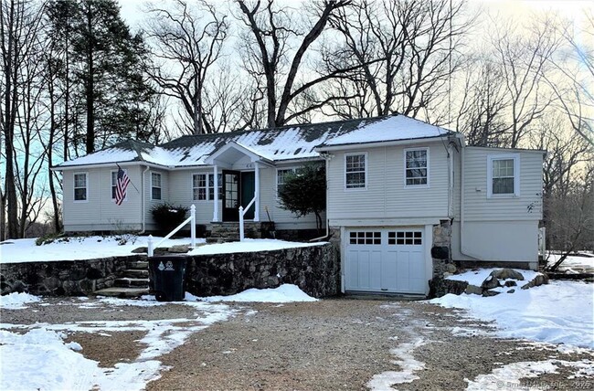 Photo - 44 Saddle Hill Rd House