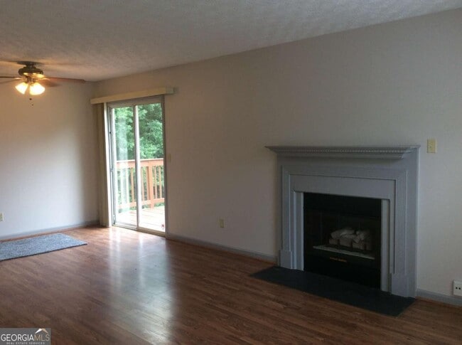 Photo - 2882 Silver Maple Ct