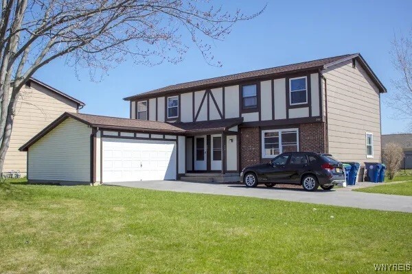 Building Photo - 301 Kaymar Dr Rental