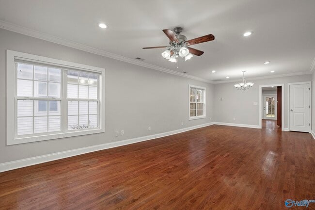 Photo - 1518 Beirne Ave NE