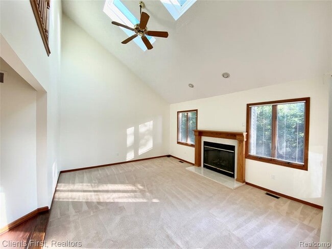 Photo - 7233 Oakwood Dr