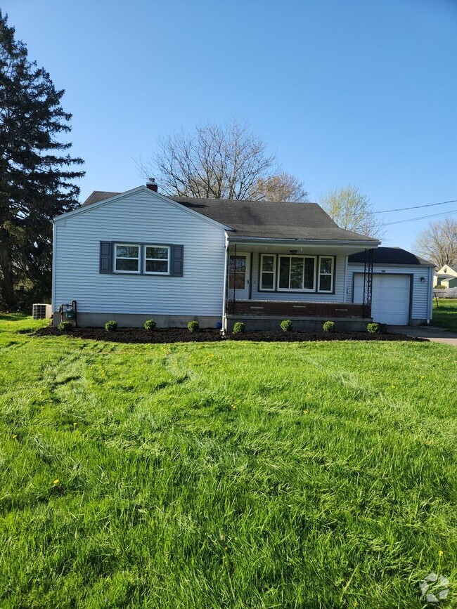 Building Photo - 3881 Burkey Rd Rental