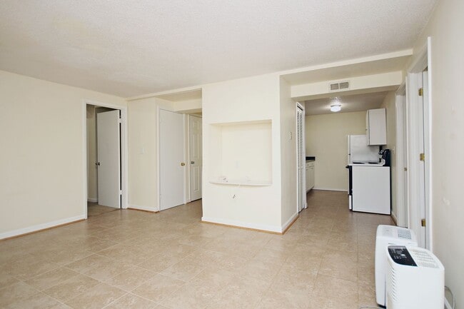 Photo - Student-Friendly Fry's Spring Basement Apartment