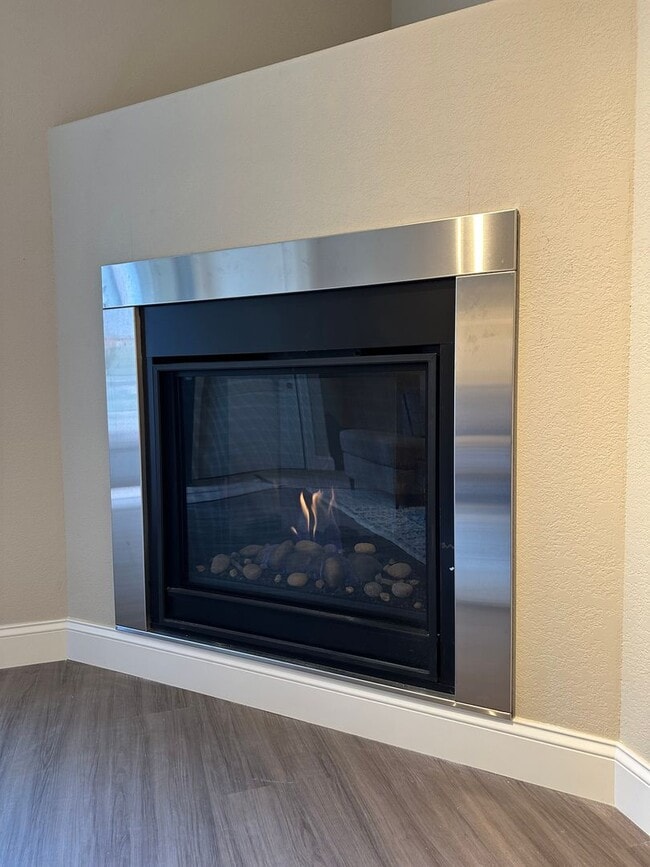 Photo - 442/444 E Lincoln Unit MKE-444