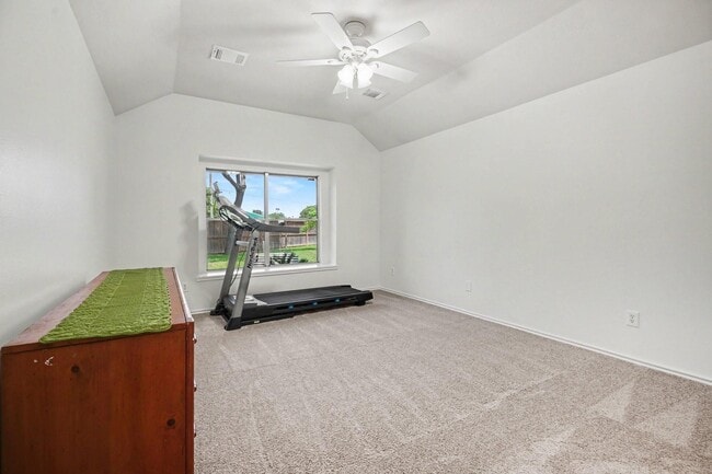 Building Photo - 1150 Andover Dr