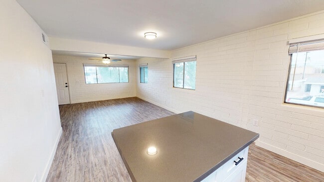 Royal Palms Apartments
