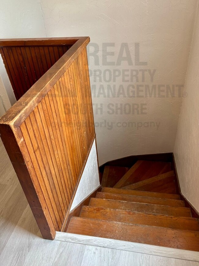 Photo - 430 Keilman St Unit B