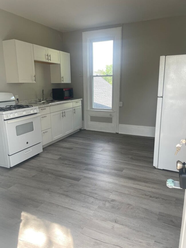 Photo - Oakland827 Unidad 827 1/2