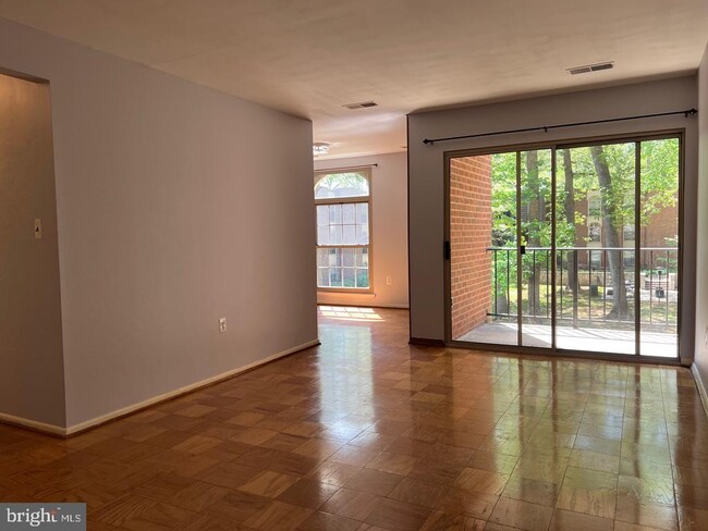 Photo - 3356 Woodburn Rd Apartment Unit 24