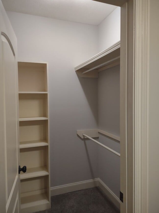 Photo - 103 Hallmark Pl