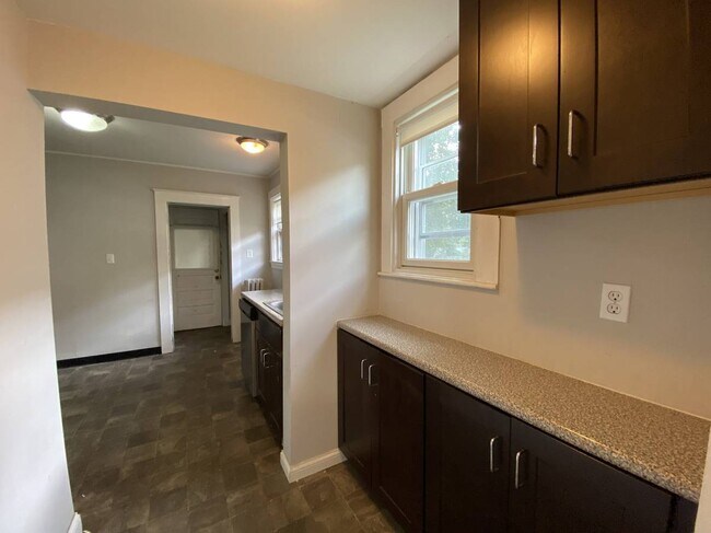 Photo - 136 Arlington St Unit 1