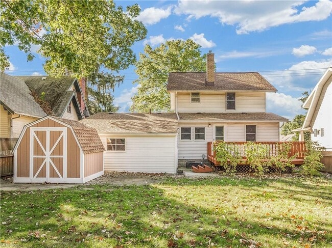 Photo - 1023 Sackett Ave